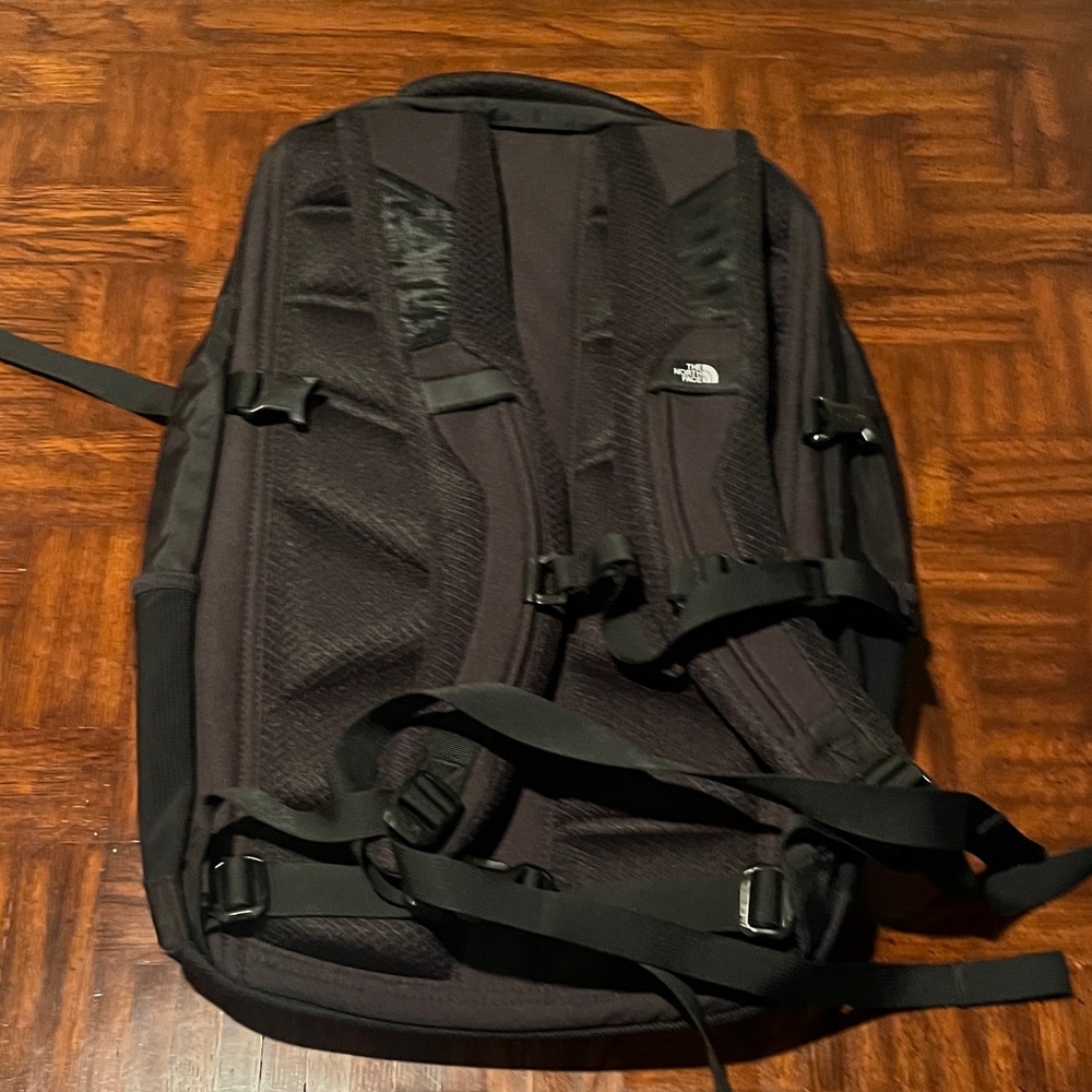 The North Face Black Backpack With WWE Embroidered Logo Brand New - Picture 5 of 9